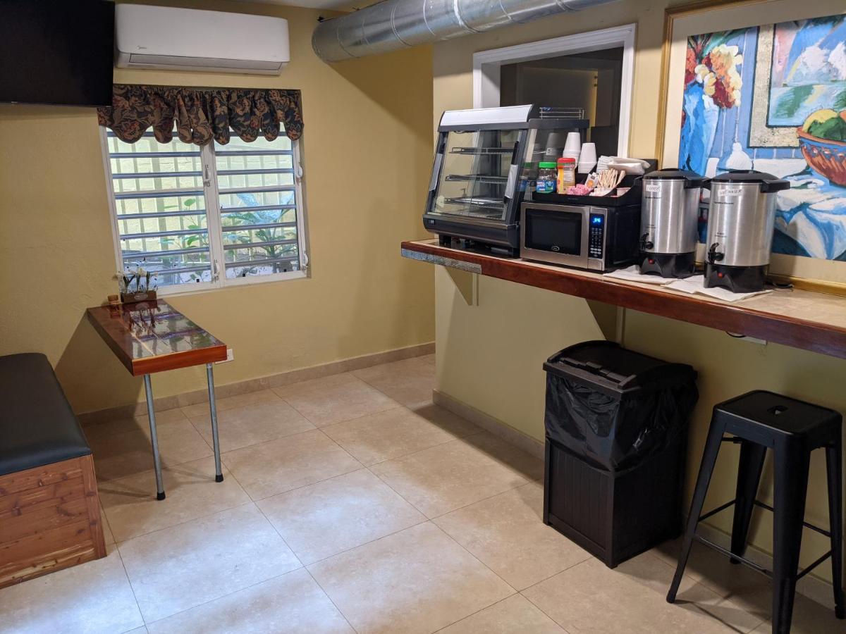 Midtown Guest House 샬롯아말리에 외부 사진