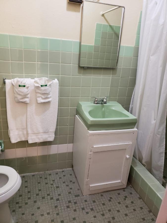 Midtown Guest House 샬롯아말리에 외부 사진