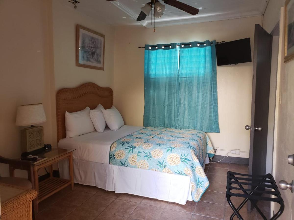 Midtown Guest House 샬롯아말리에 외부 사진